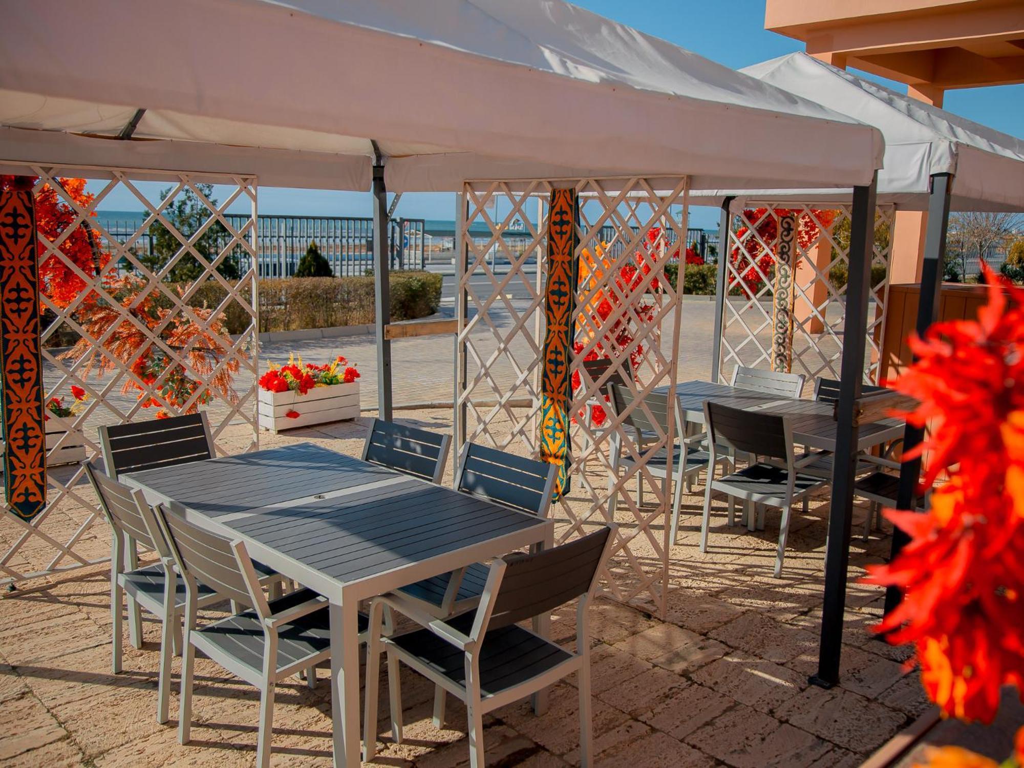 Miramar Apart Hotel & Spa Актау Экстерьер фото